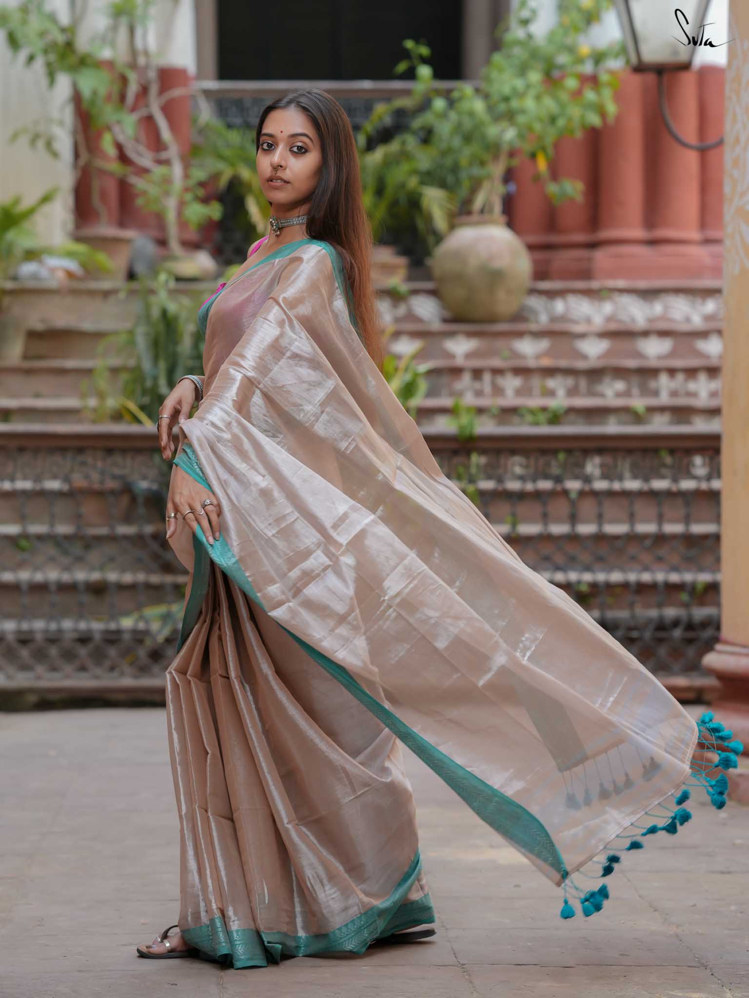 Women's Multicolor Cotton Zari Saree