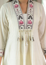 Women's White Fusion Regular Fit Embroidered Three Quarter Sleeves Kurtas Sets