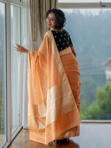 Women's Orange Cotton Blend Saree