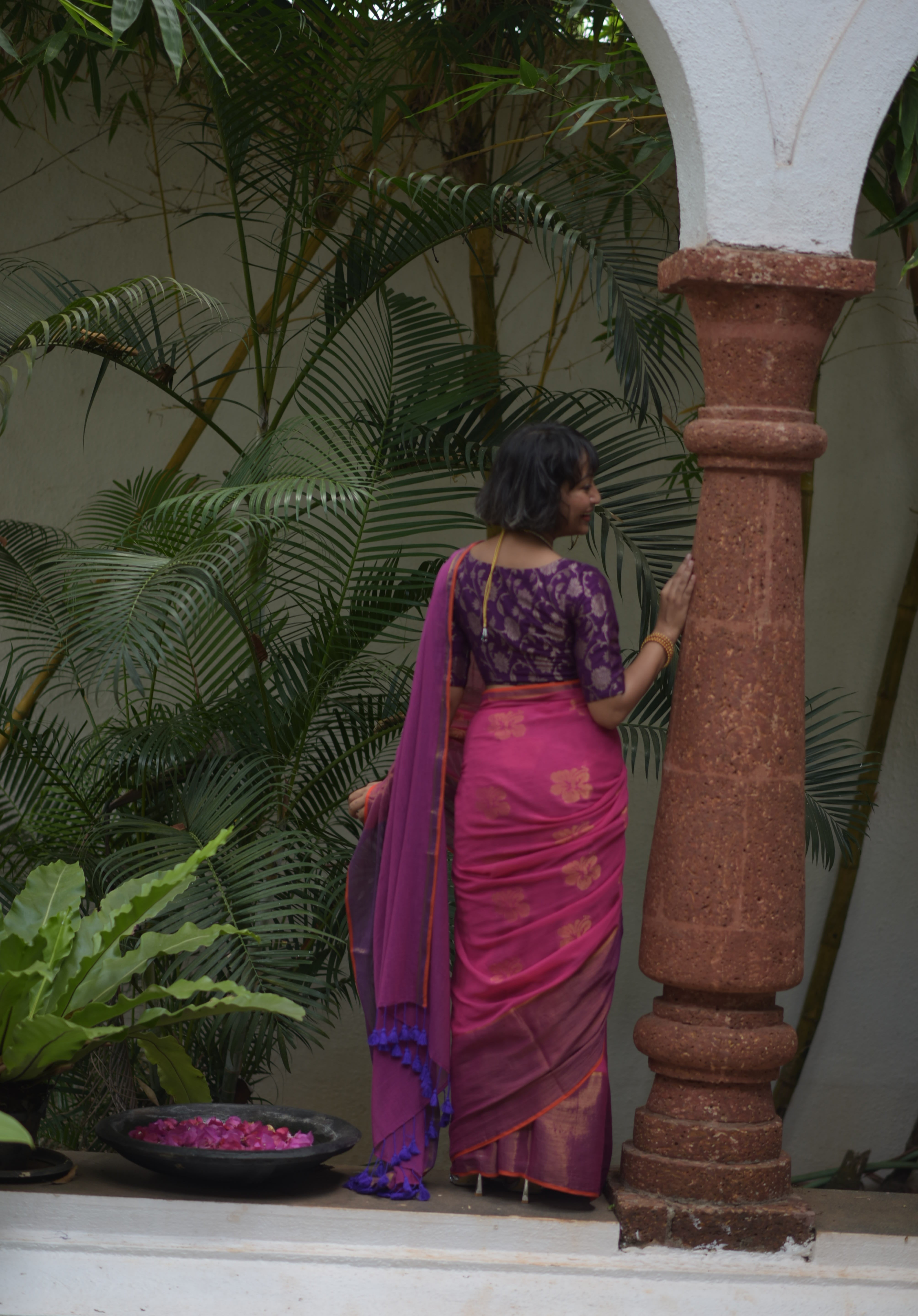 Women's Pink Pure Cotton Saree