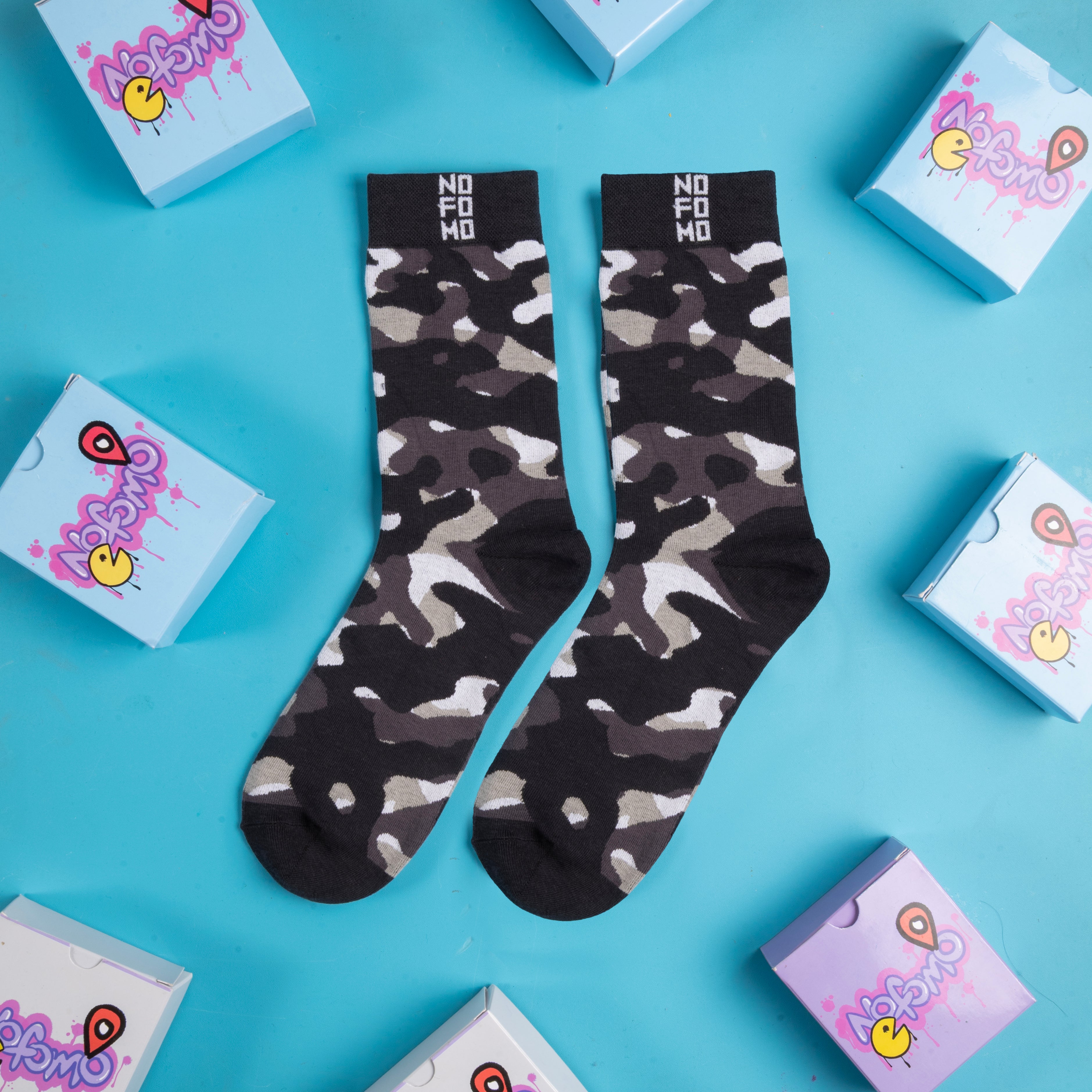 Unisex Grey and Black Crew Lengh Camo Socks