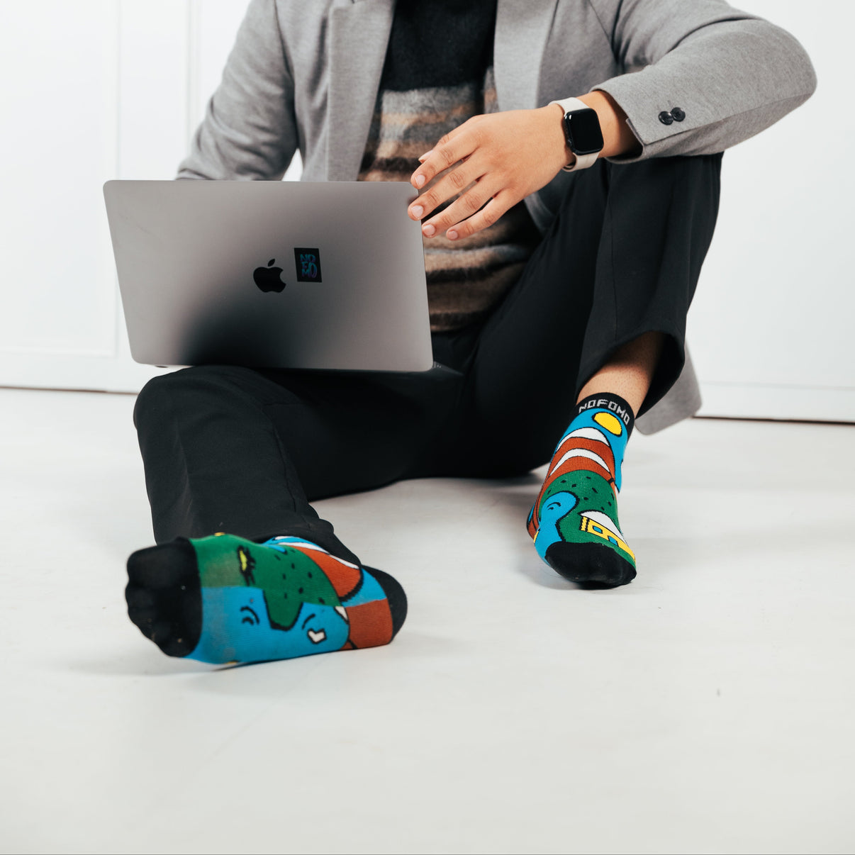 Unisex Multi-Colour Short Crew Lengh Art Class Socks