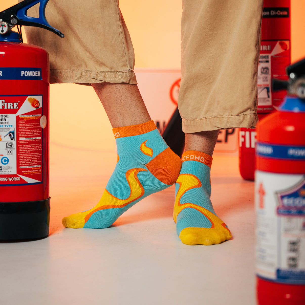 Unisex Multi-Colour Short Crew Lengh Flamin Hot Feetoes, Art Class, Confetti Socks - Pack of 3