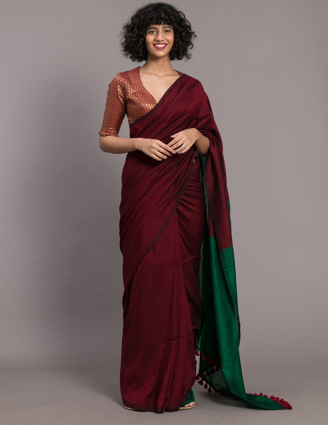 Women's Maroon Casual Cotton Blend Saree