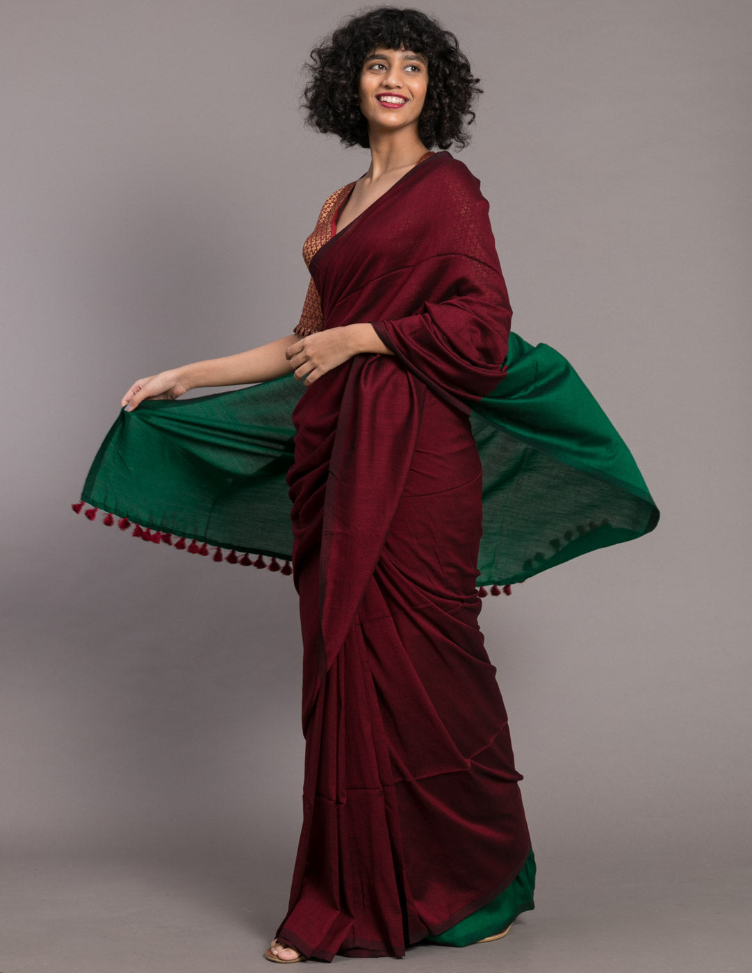 Women's Maroon Casual Cotton Blend Saree