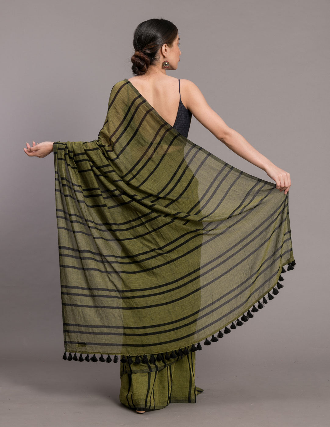 Women's Green Pure Cotton Saree