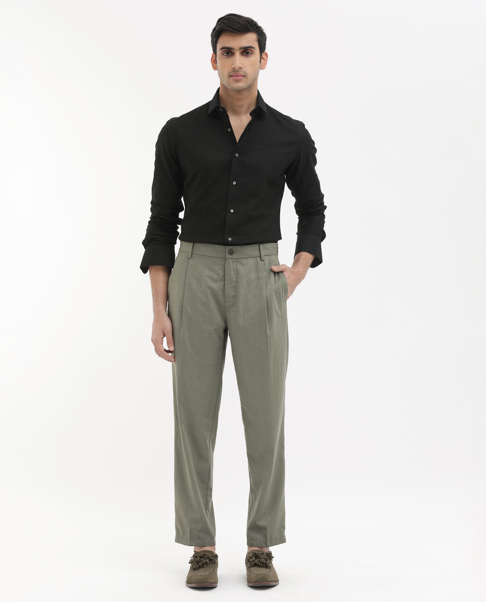 Men's Green Casual Regular Fit Solid Trouser