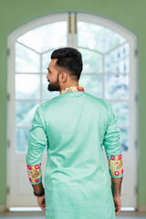 Men's Green Embroidered Full Sleeves Festive Kurta