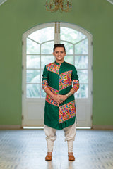Men's Green Embroidered Full Sleeves Festive Kurta
