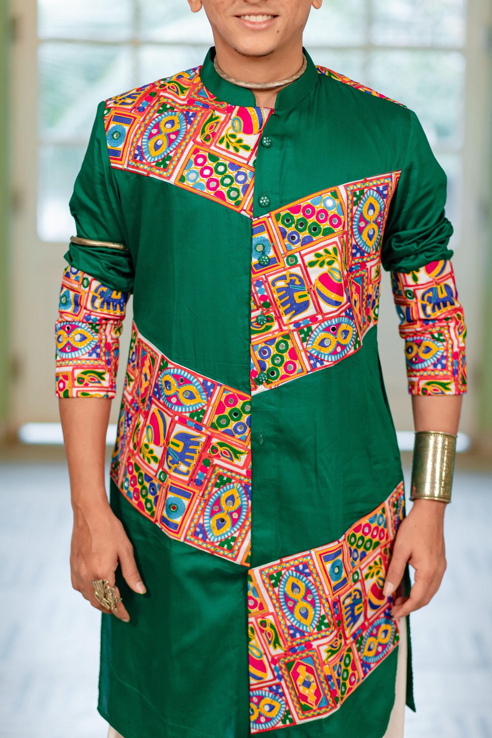 Men's Green Embroidered Full Sleeves Festive Kurta
