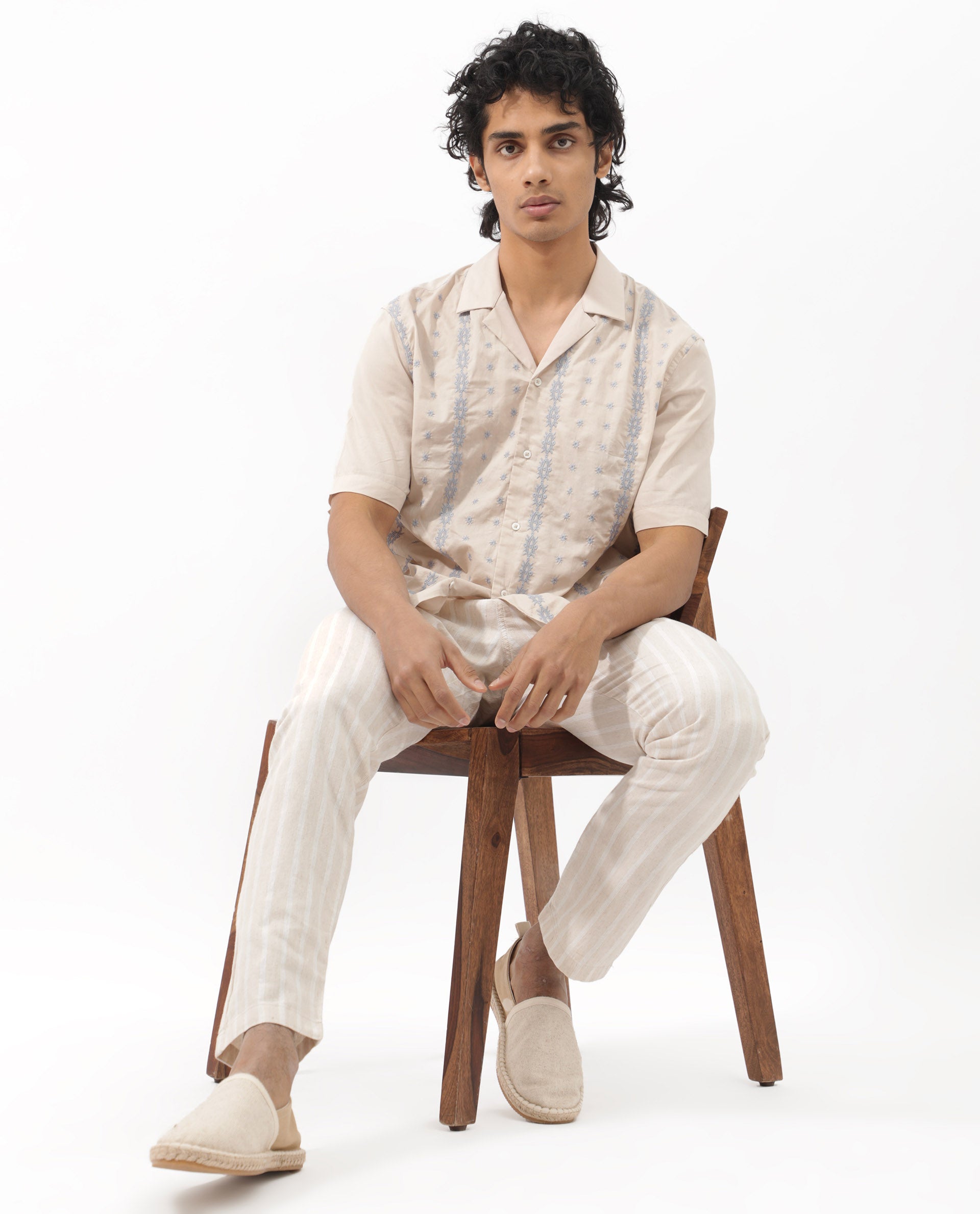 Men's Beige Casual Regular Fit Embroidered Half Sleeves Shirt