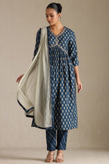 Women's Blue Viscose Botanical Print Suit Set With Zardozi