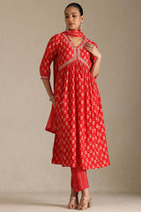 Women's Red Viscose Muslin Floral Print Suit Set With Zari