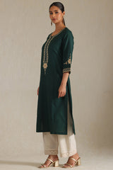 Women's Green Viscose Blend Embroidered Kurta With Zari