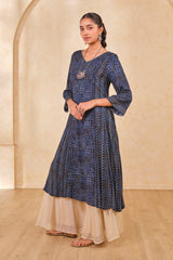 Women's Blue Casual Printed Three Quarter Sleeves Kurta
