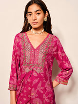 Women's Pink Festive Printed Three Quarter Sleeves Kurta Set