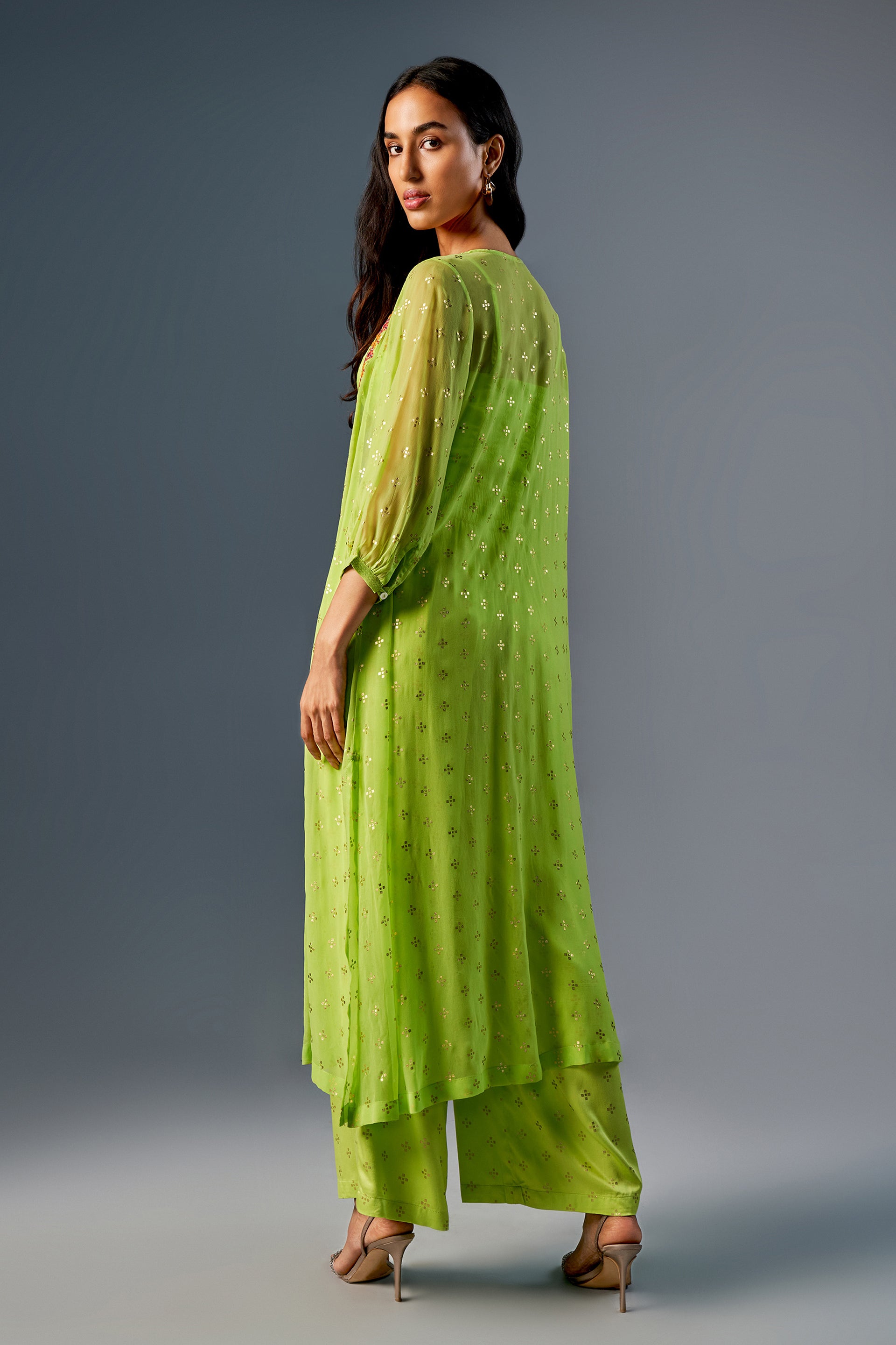 Women's Green Fusion Embroidered Full Sleeves Kurta Set