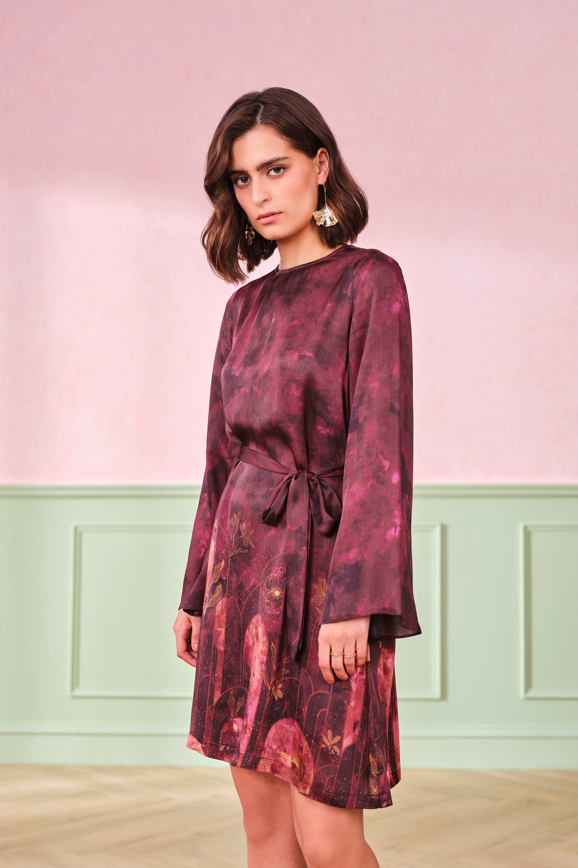 Women's Red Party Regular Fit Printed Full Sleeves Dress