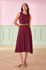 Women's Red Casual Regular Fit Solid Sleeveless Dress