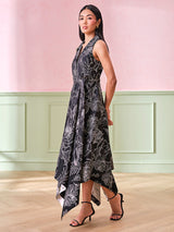 Women's Black Casual Regular Fit Printed Sleeveless Dress