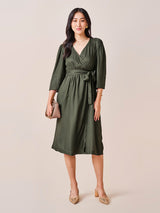 Women's Green Casual Regular Fit Solid Sleeveless Dress