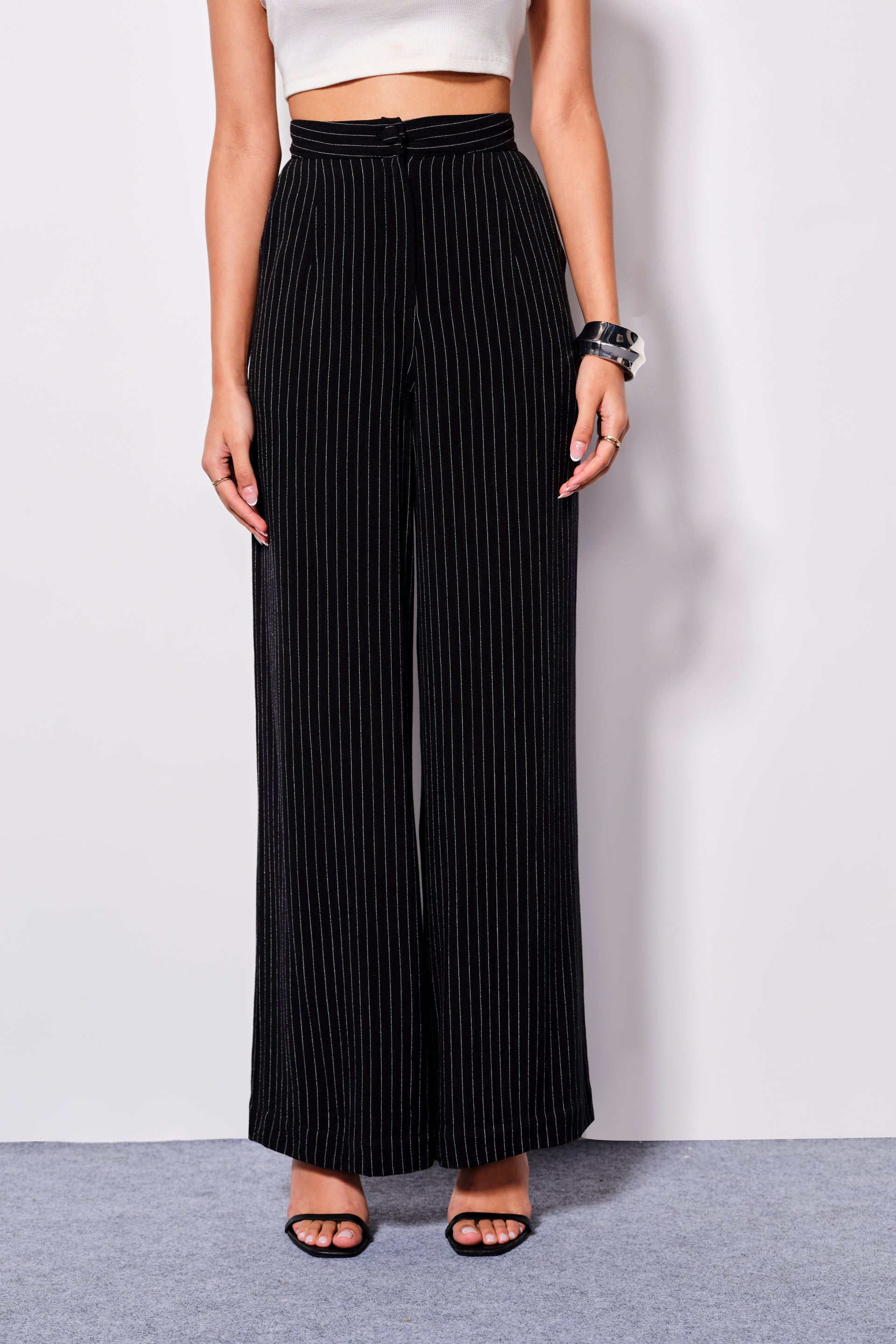 Women's Black Stripes Linen Full Length Woven Trousers