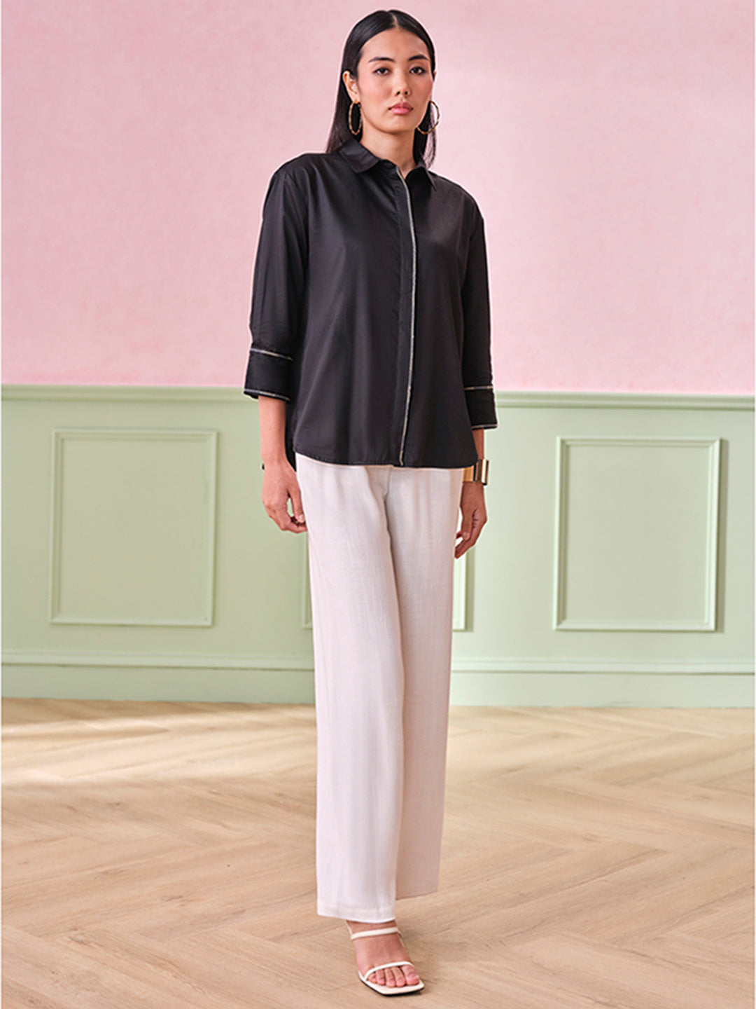 Women's Black Casual Regular Fit Solid Three Quarter Sleeves Tops
