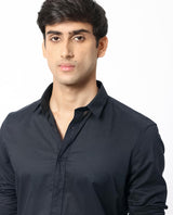 Men's Navy Casual Regular Fit Solid Full Sleeves Shirt