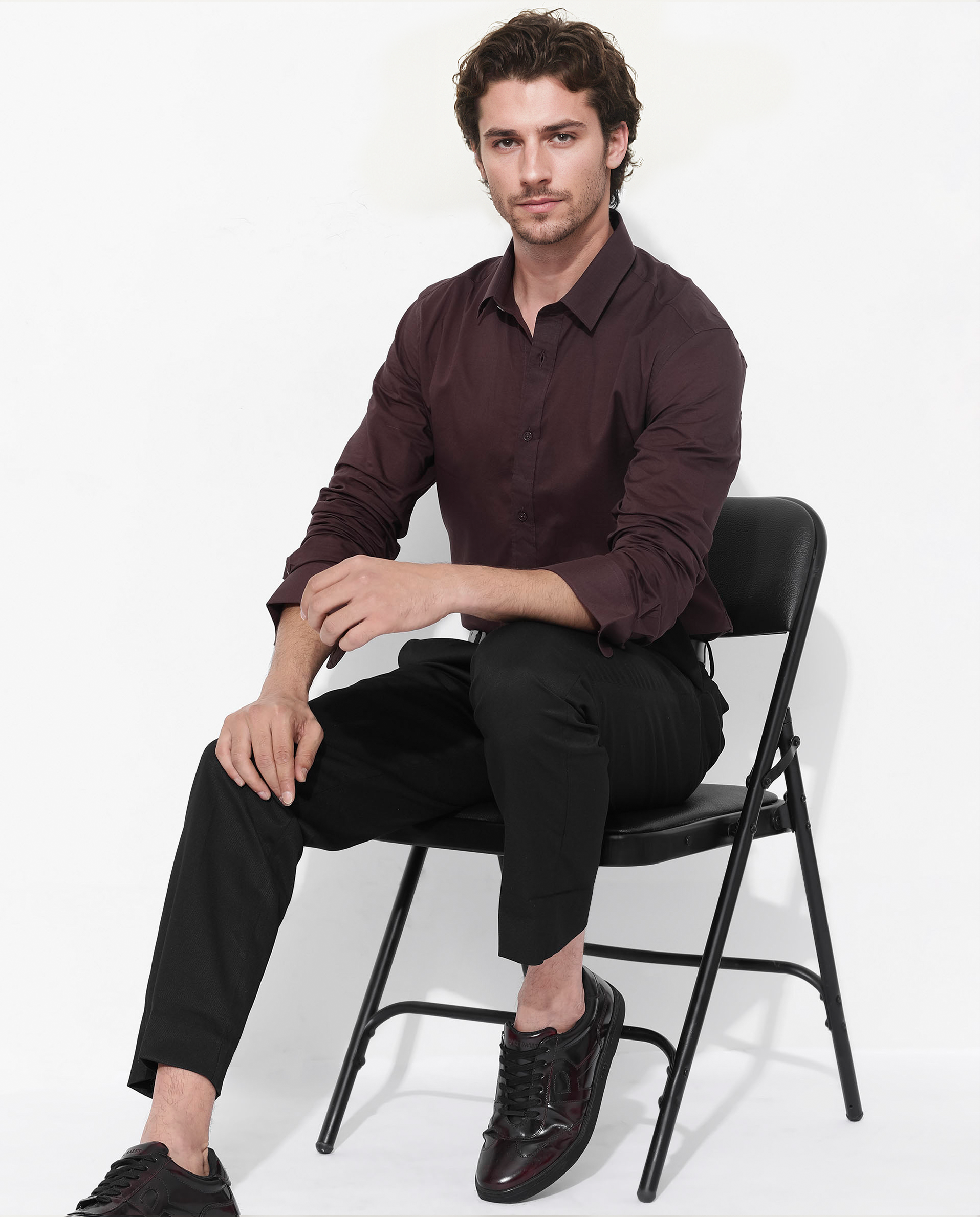 Men's Brown Casual Regular Fit Solid Full Sleeves Shirt