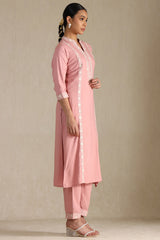 Women's Peach Rayon Embroidered Kurta Set With Thread Work