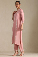 Women's Peach Rayon Embroidered Kurta Set With Thread Work