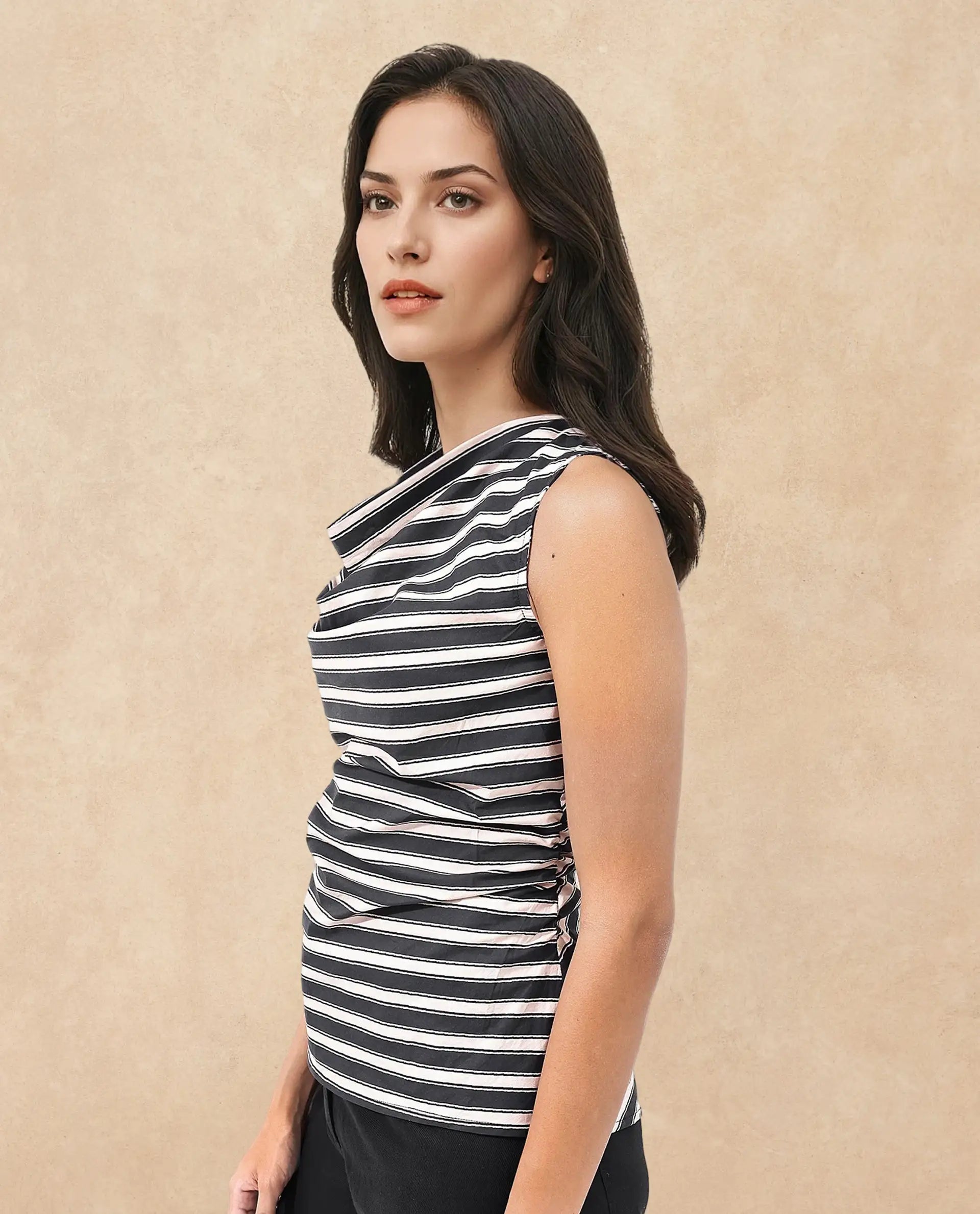 Women's Black Sleeveless Top
