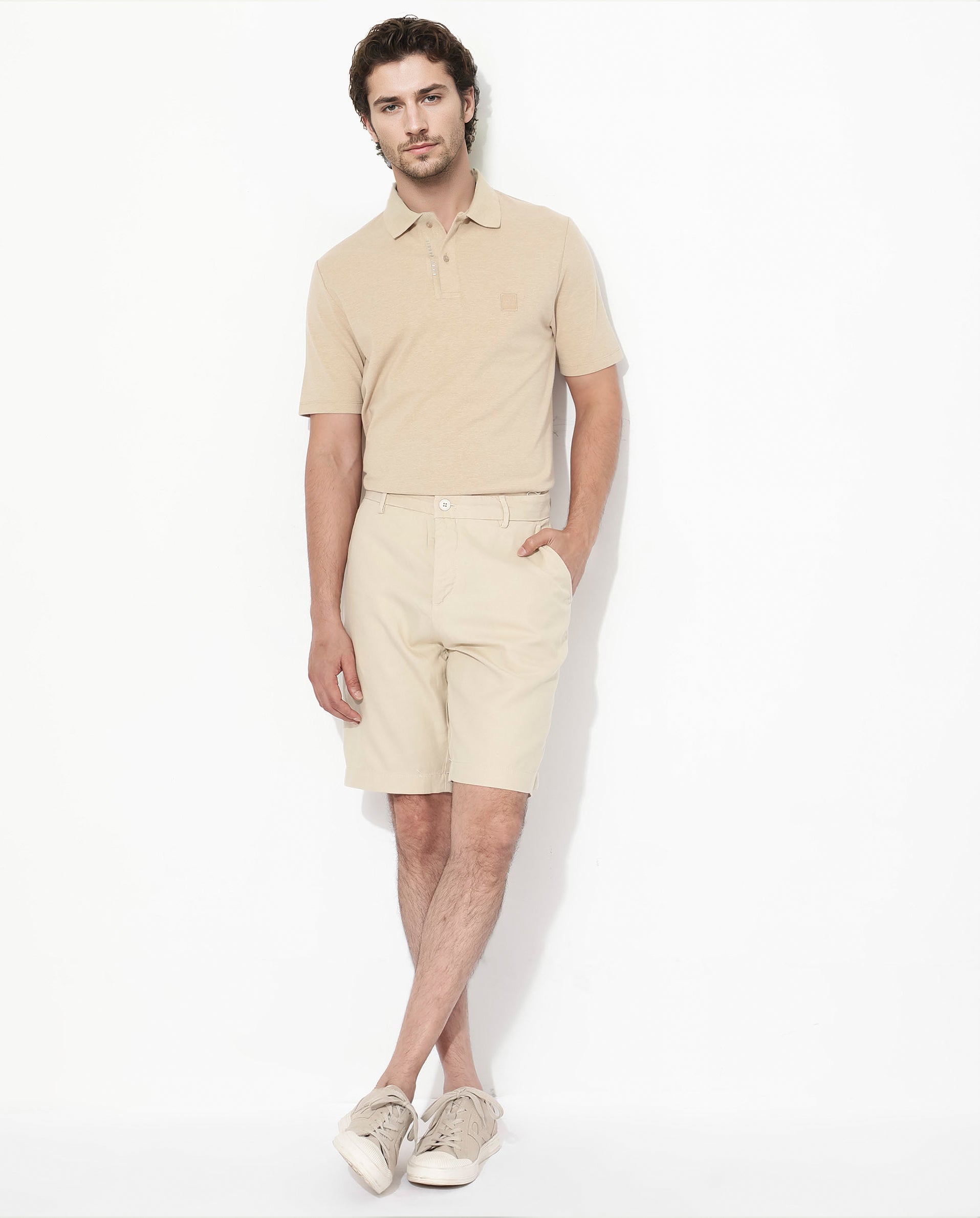 Men's Beige Casual Regular Fit Solid Half Sleeves Polo Tshirt