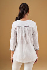 Women's White Casual Printed Three Quarter Sleeves Kurti