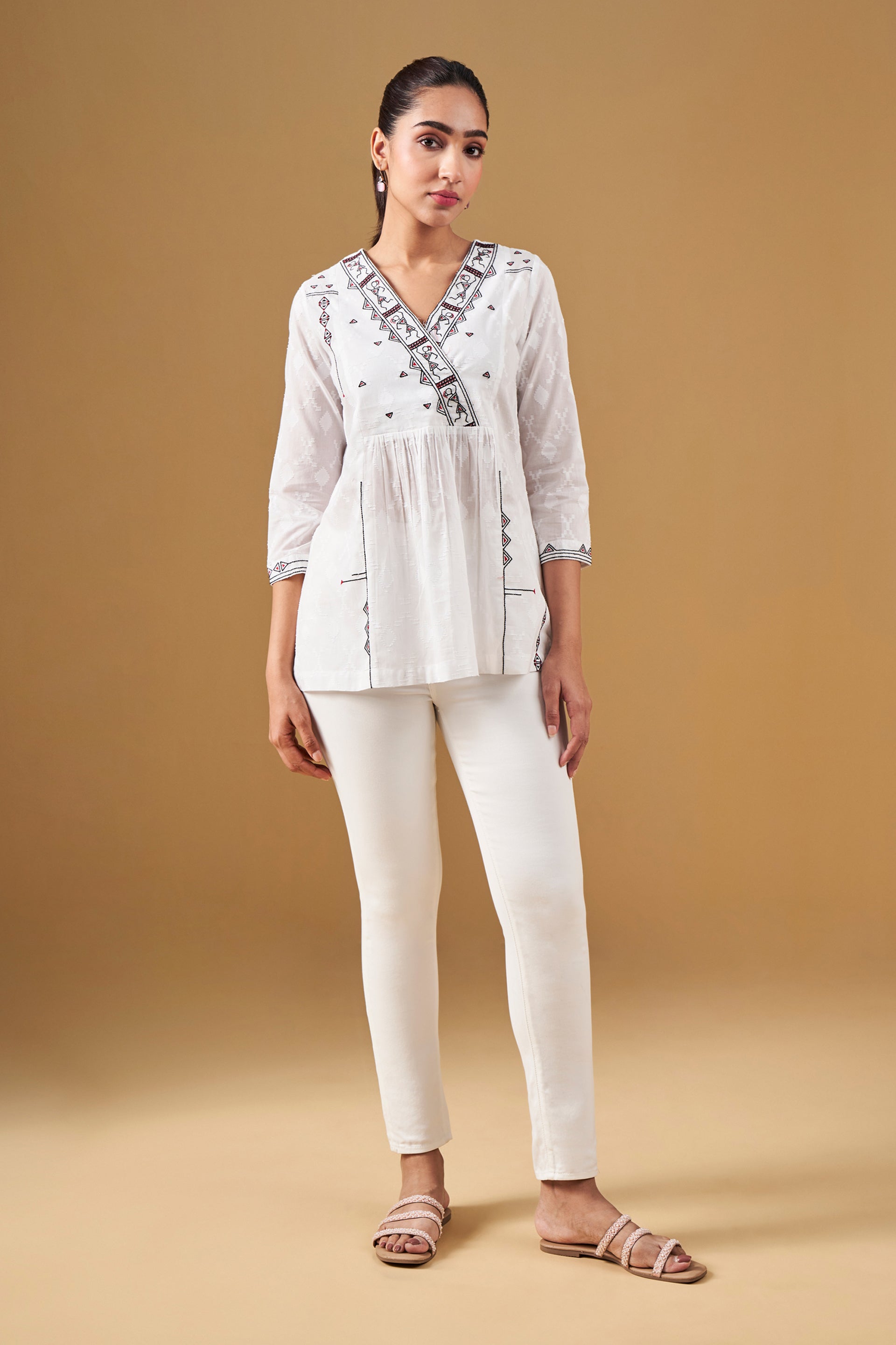 Women's White Casual Printed Three Quarter Sleeves Kurti