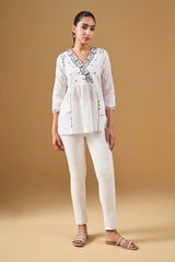 Women's White Casual Printed Three Quarter Sleeves Kurti