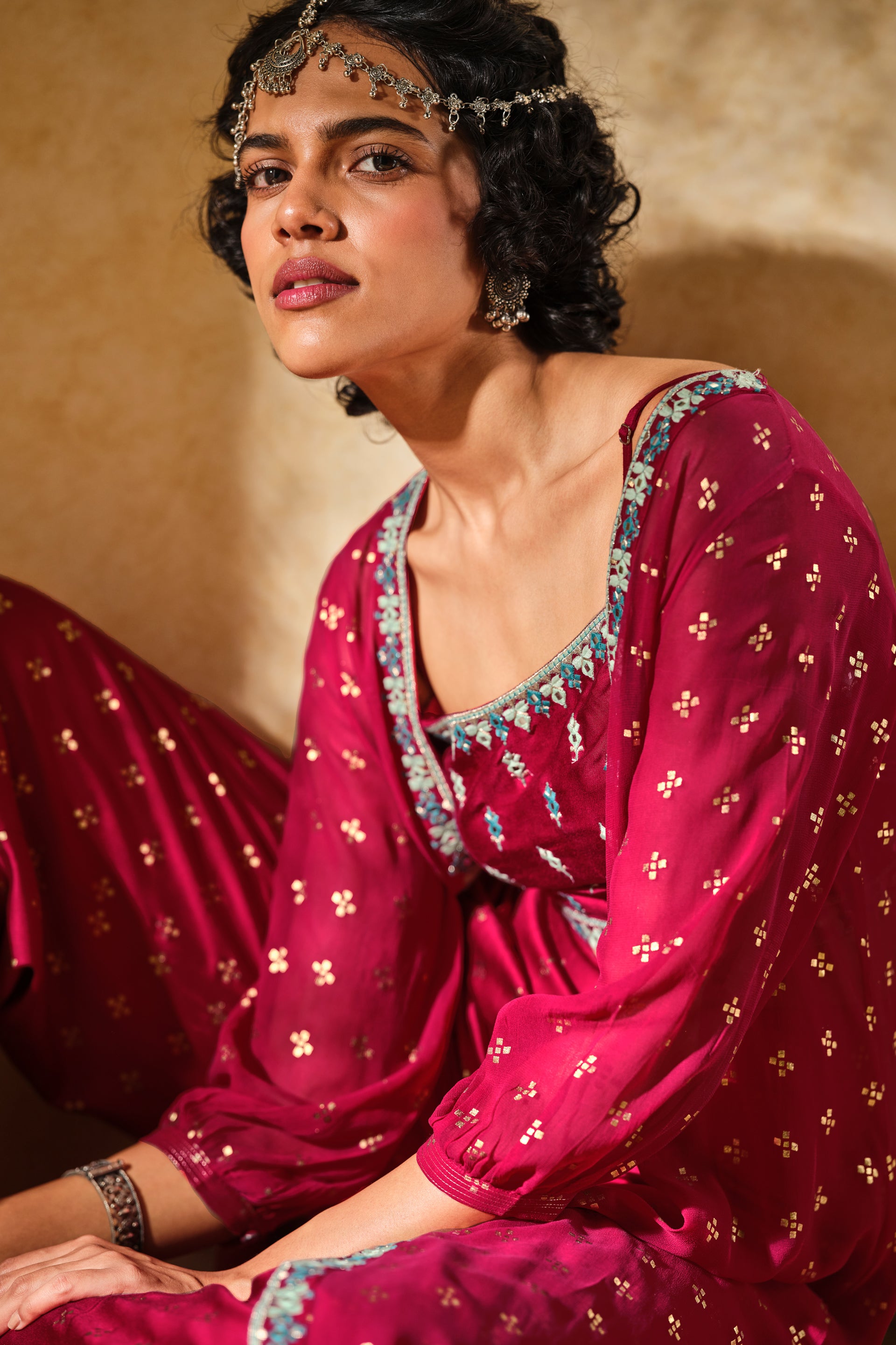 Women's Green Fusion Embroidered Full Sleeves Kurta Set
