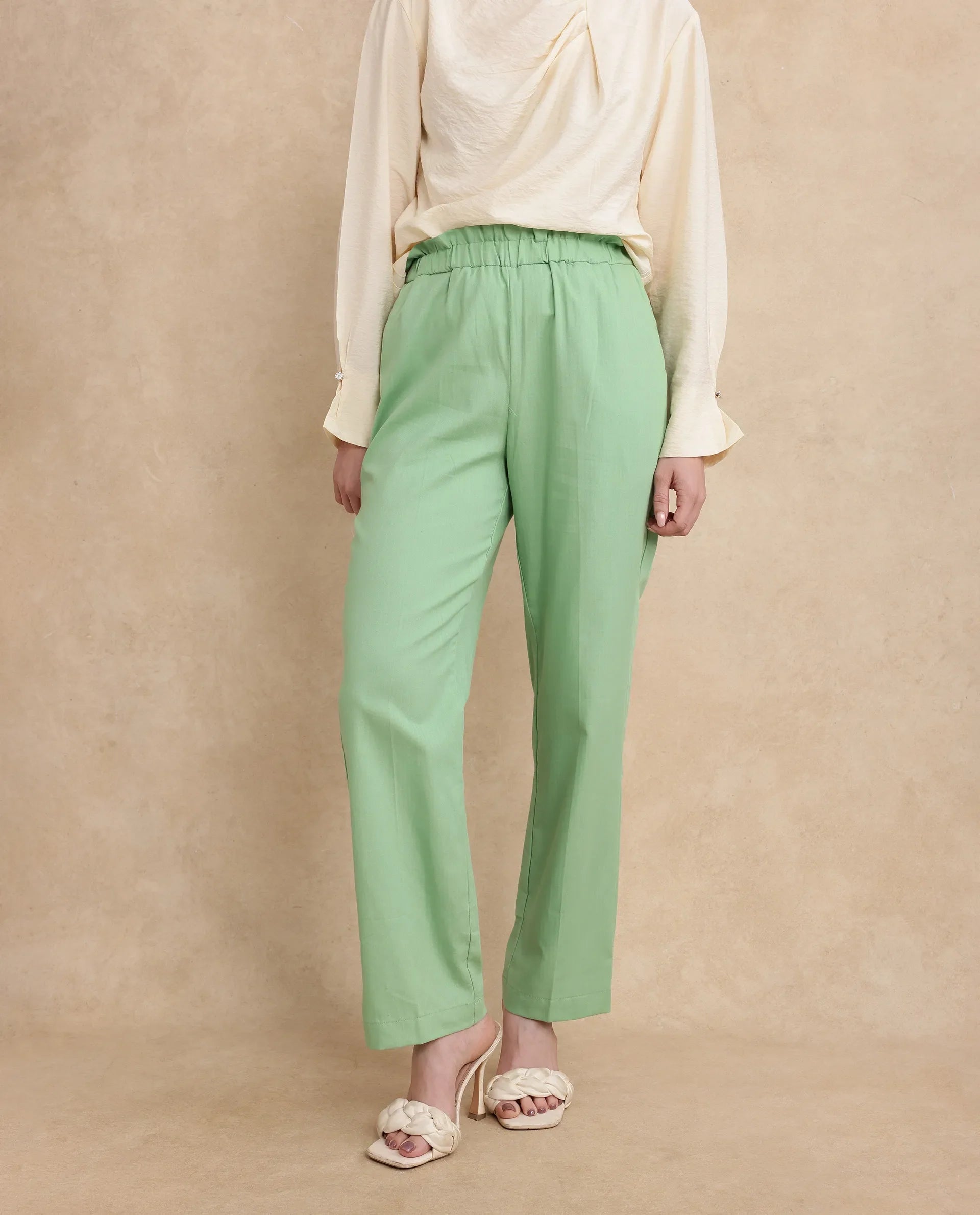 Women's Green Cotton Abstract Print Ankle Length Straight Fit Trouser