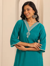 Women's Green Yoke Design Straight Kurta With Salwar and Dupatta