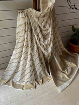Women's White Polyester Cotton Saree with Blouse Piece