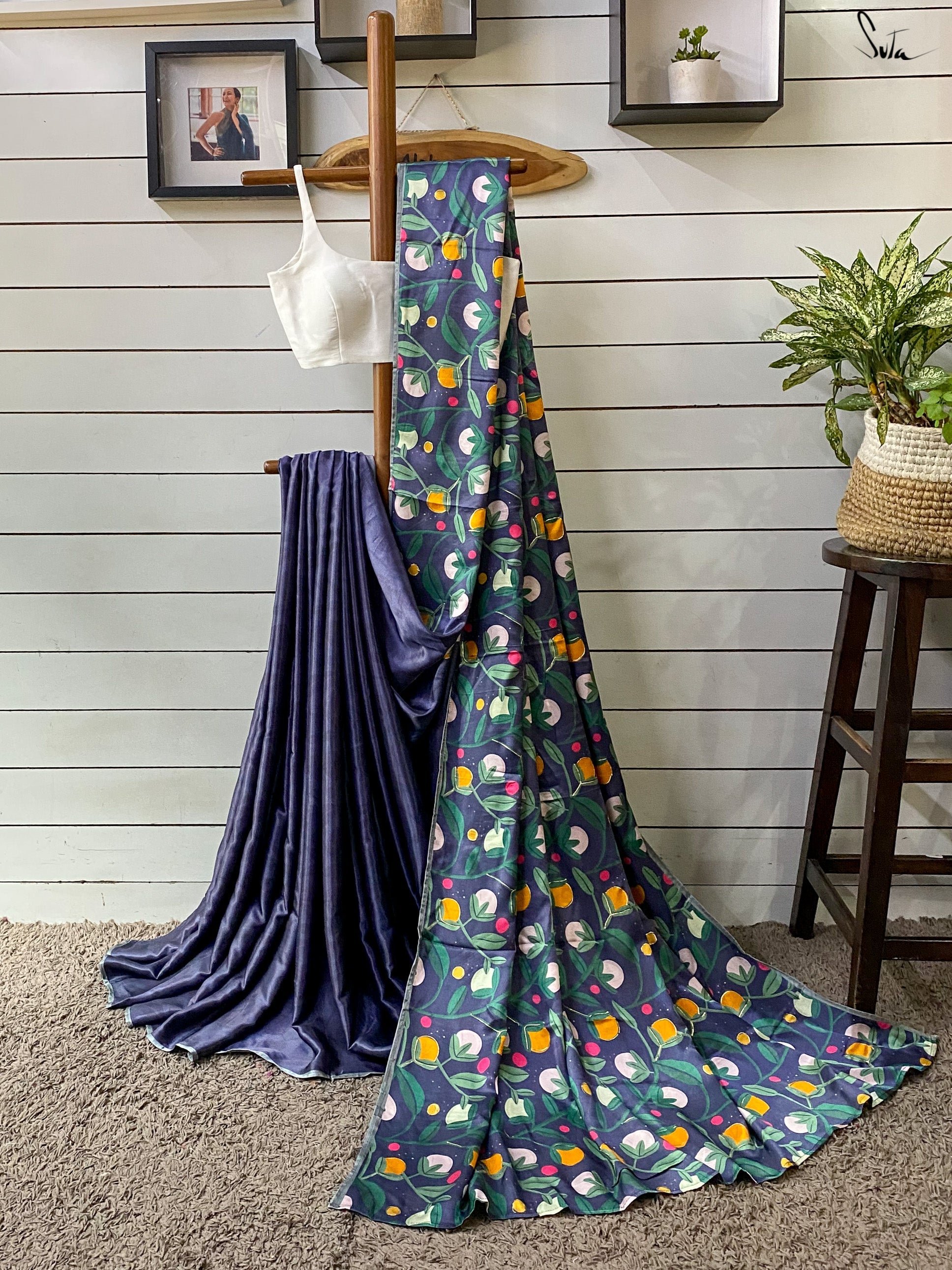 Women's Multicolor Viscose Modal Saree