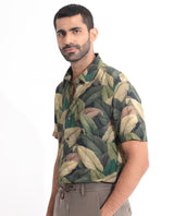 Men's Green Casual Regular Fit Printed Half Sleeves Shirt