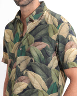 Men's Green Casual Regular Fit Printed Half Sleeves Shirt