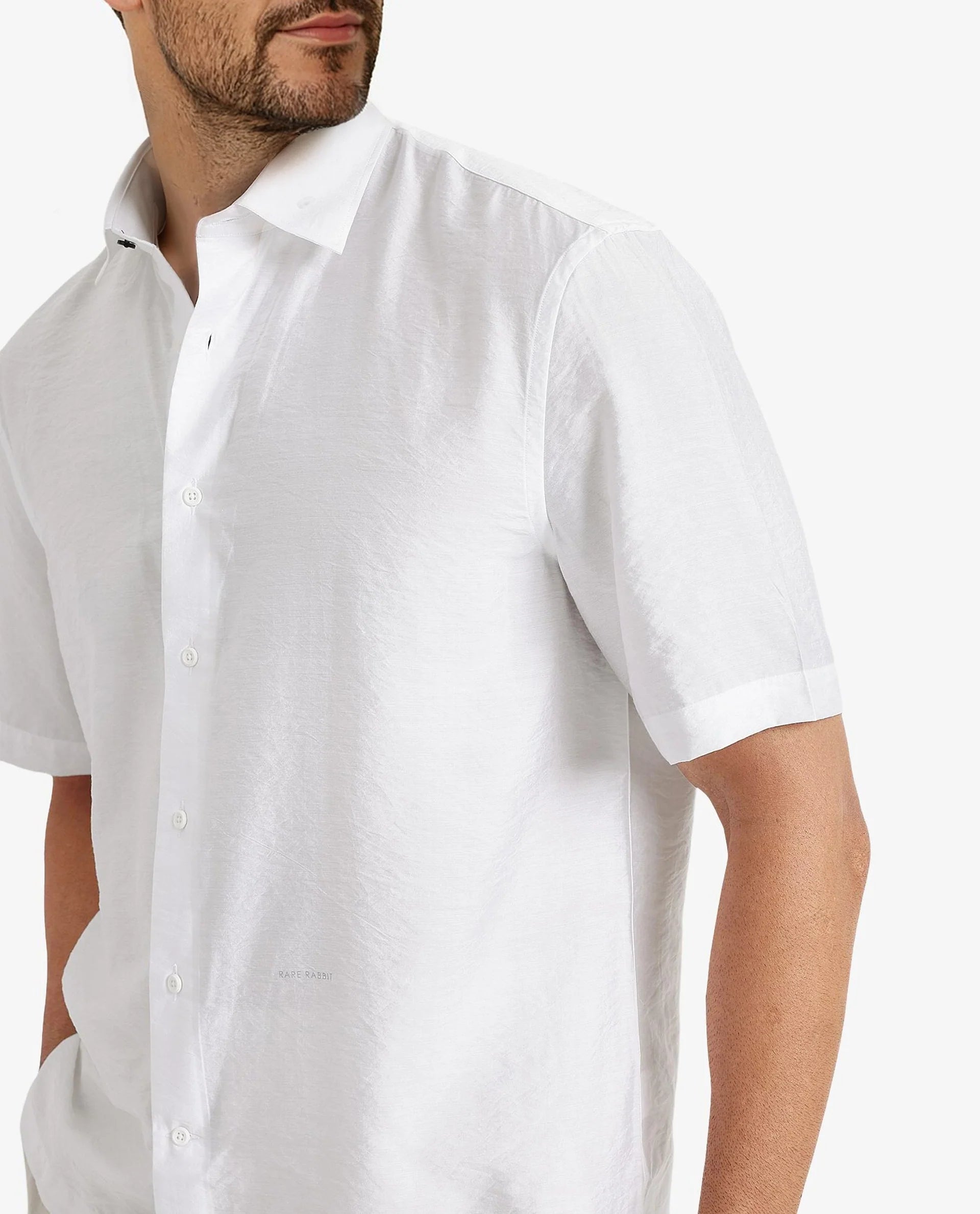 Men's White Casual Regular Fit Solid Half Sleeves Shirt