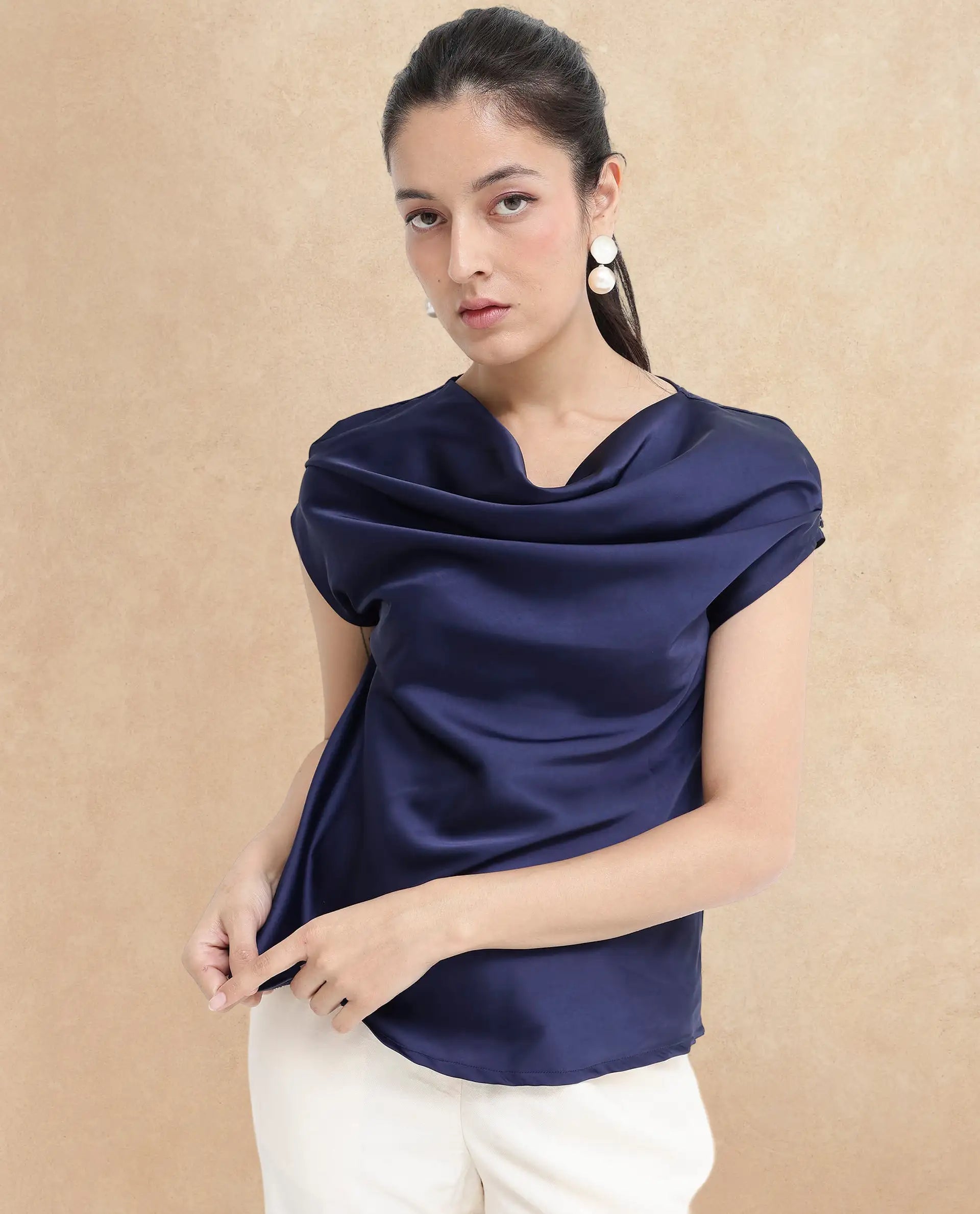 Women's Navy Casual Sleeveless Top