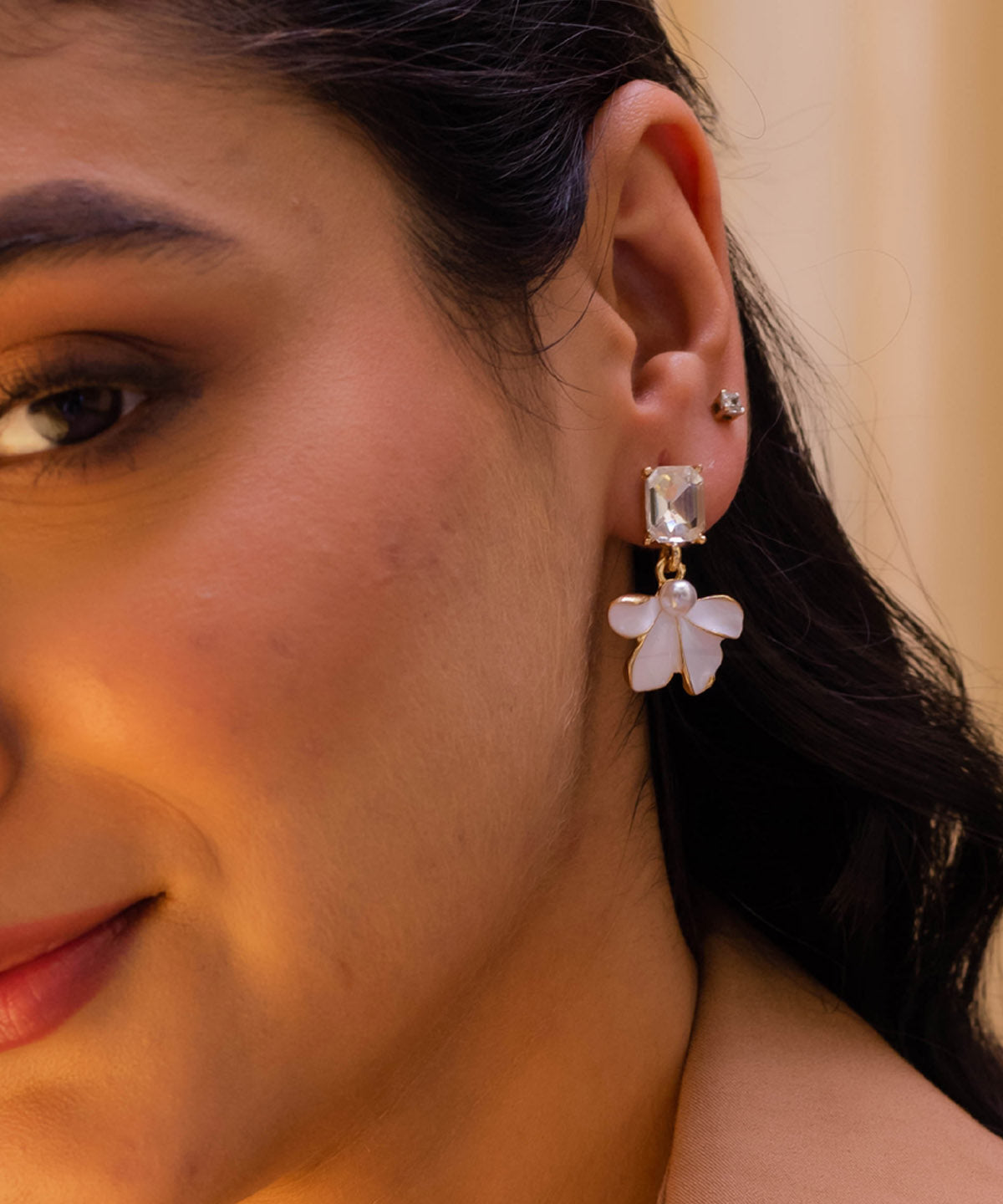 Women's White Casual Earrings