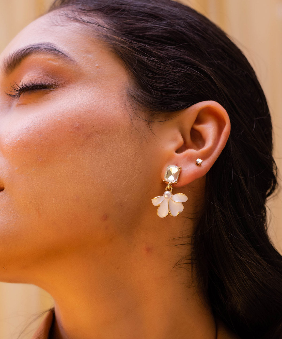 Women's White Casual Earrings