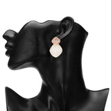 Women's White Monalisa Bead Stud Earring
