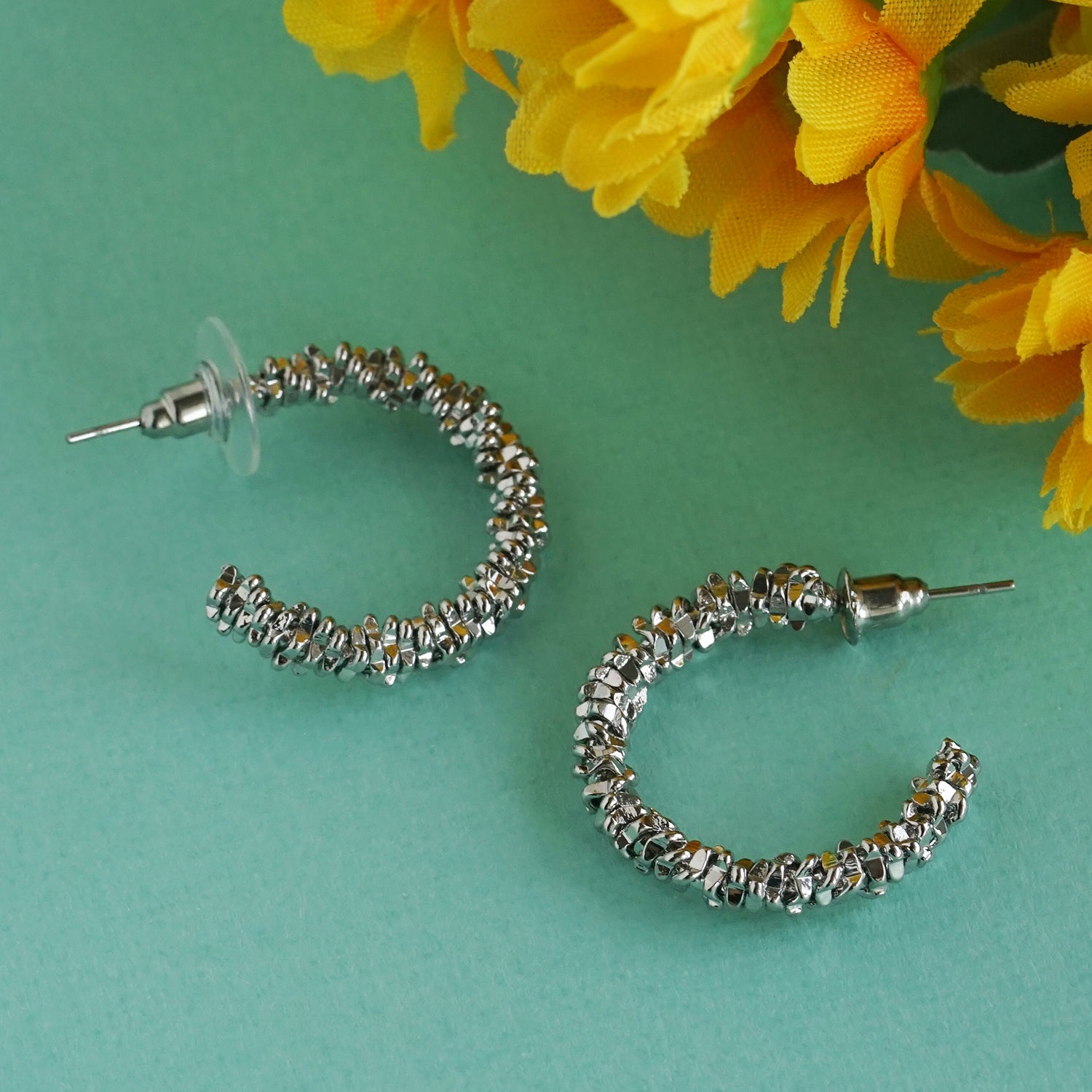 Women's Abstract Slim Silver Hoop Earing