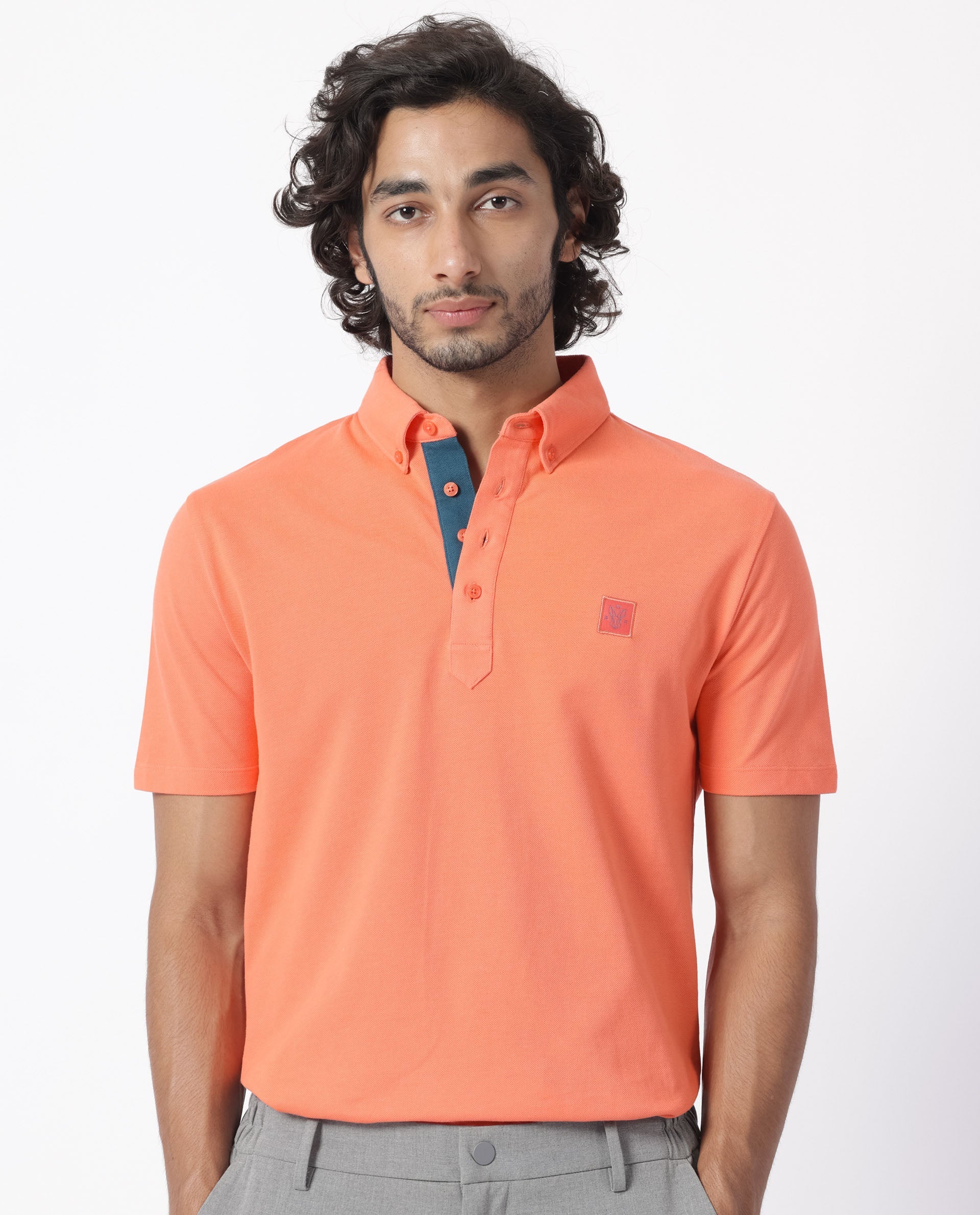 Men's Pink Casual Regular Fit Solid Half Sleeves Polo Tshirt